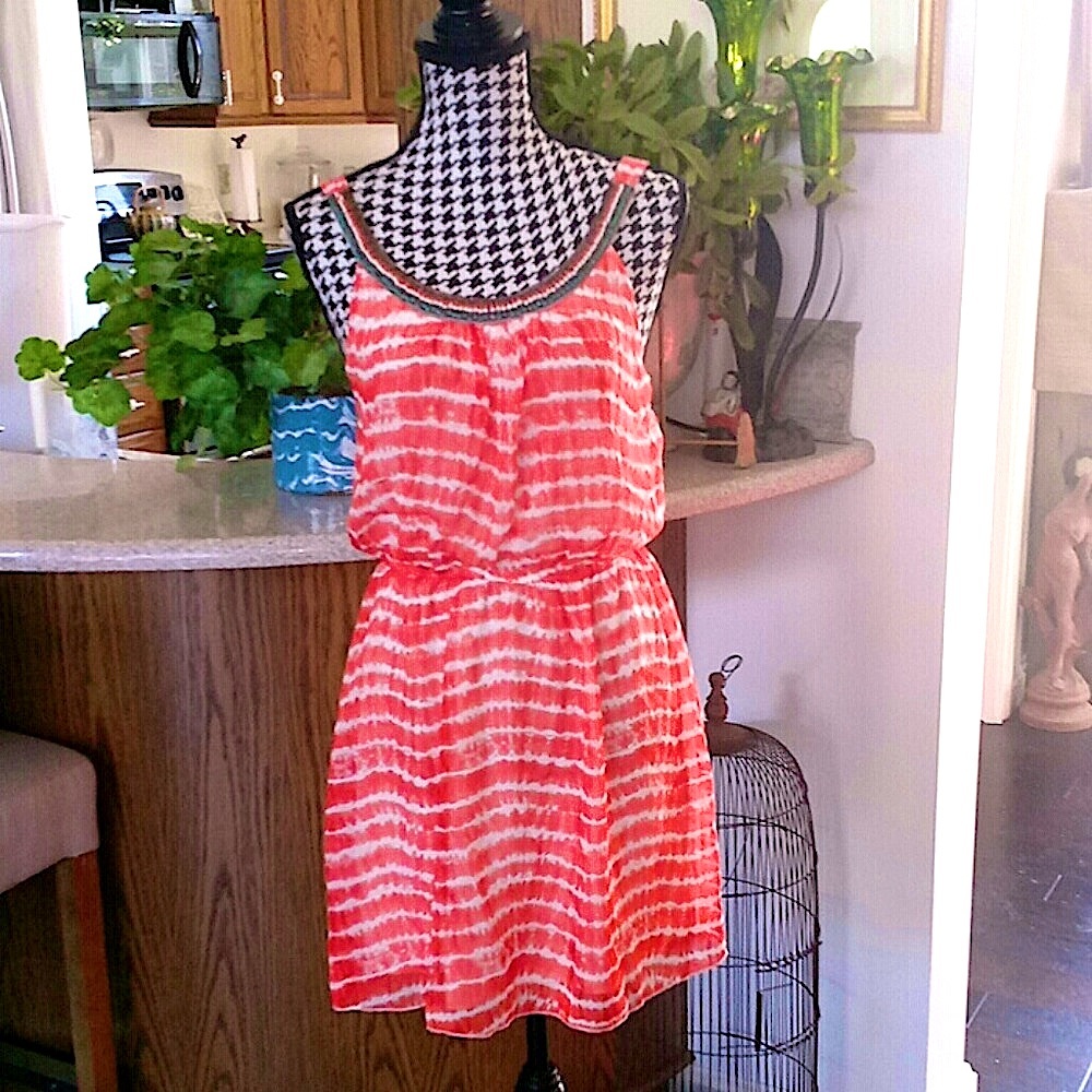 NEW WITH TAGS--Three Pink Hearts Dress Size S